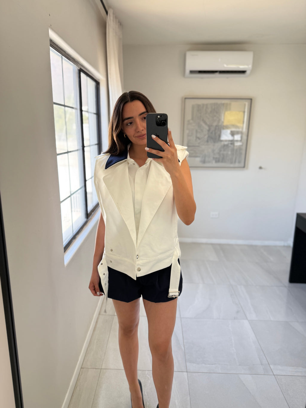 White/Navy Contrast vest