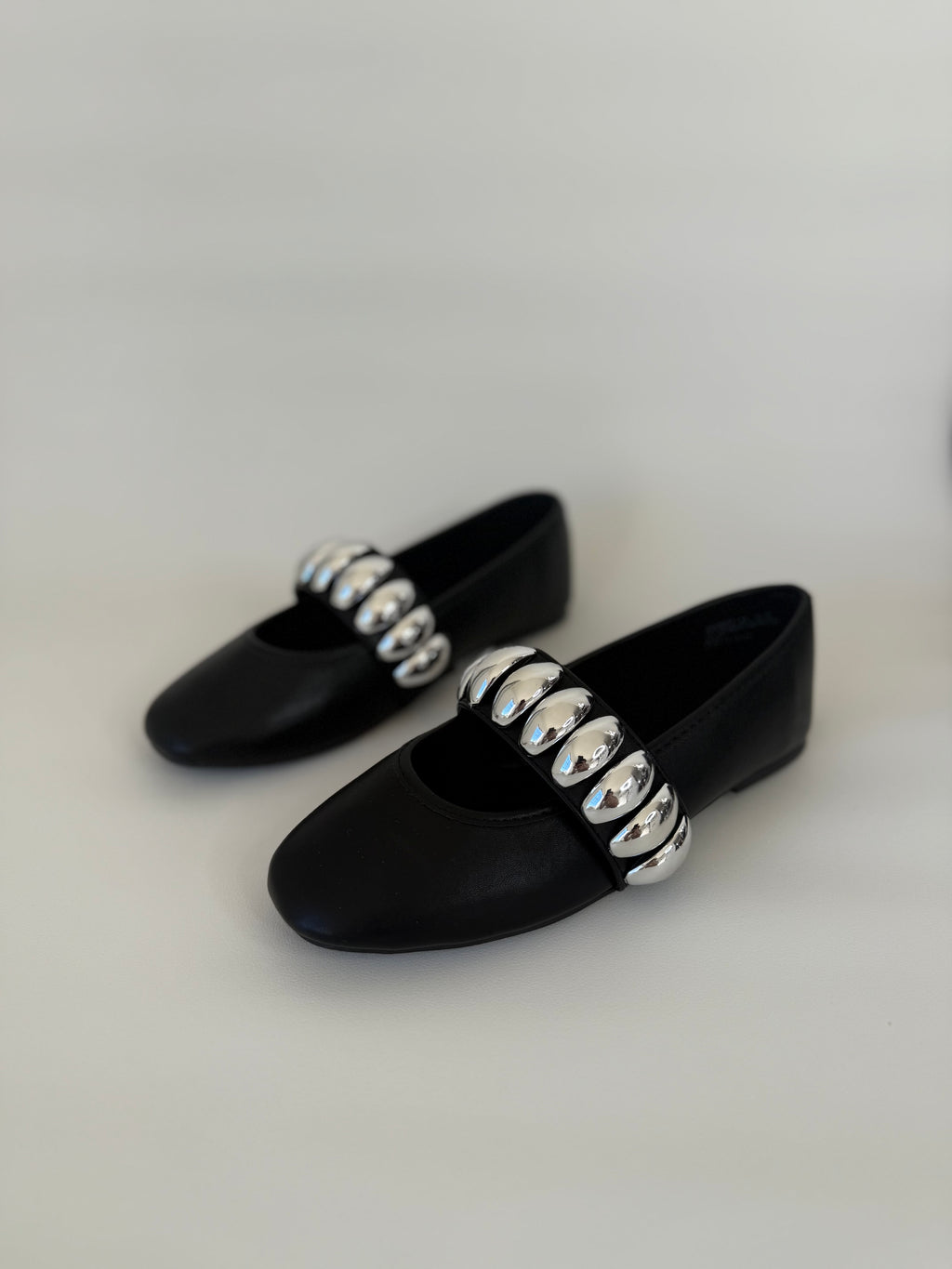 Alaia Silver Flats