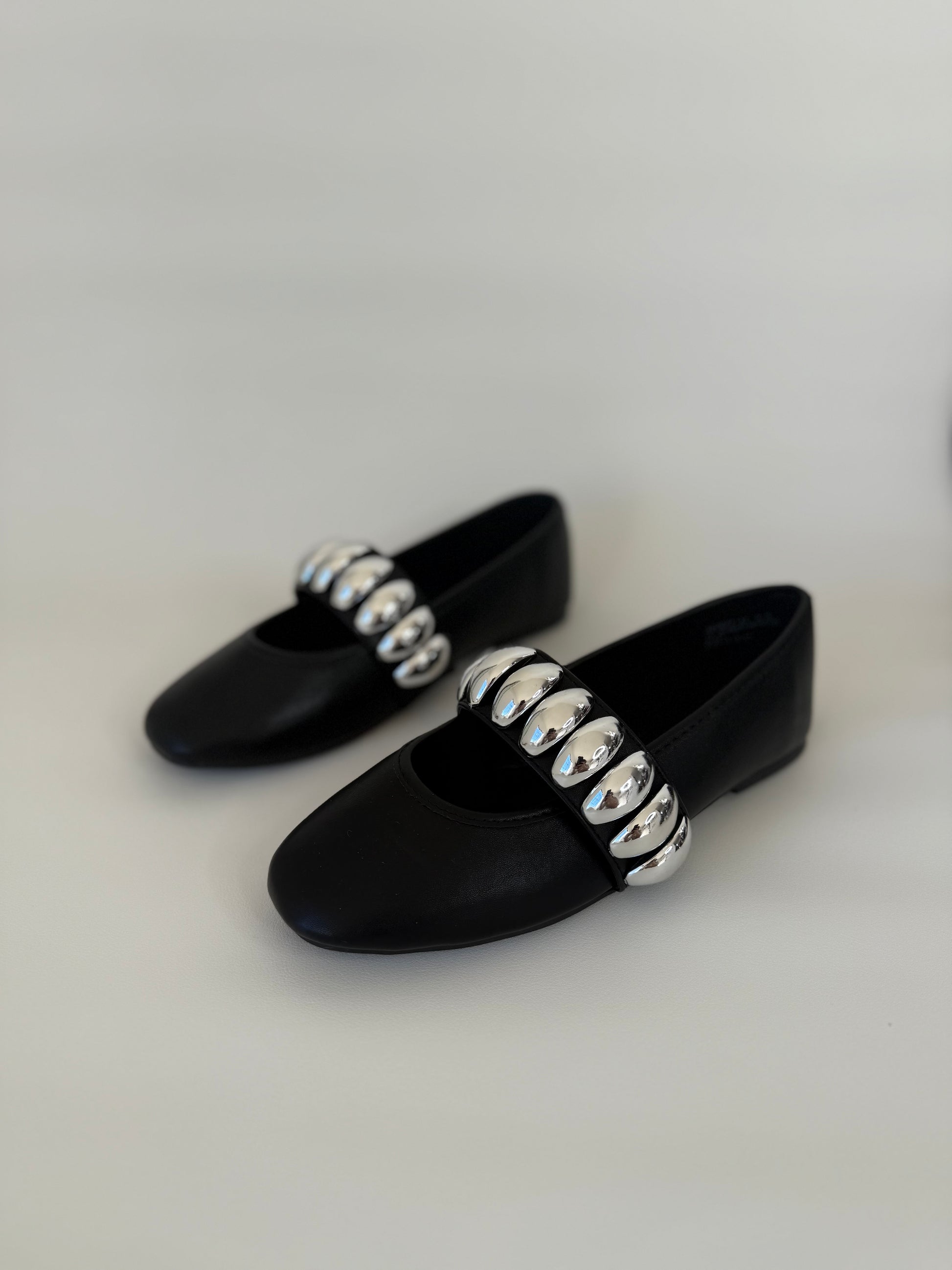 Alaia Silver Flats