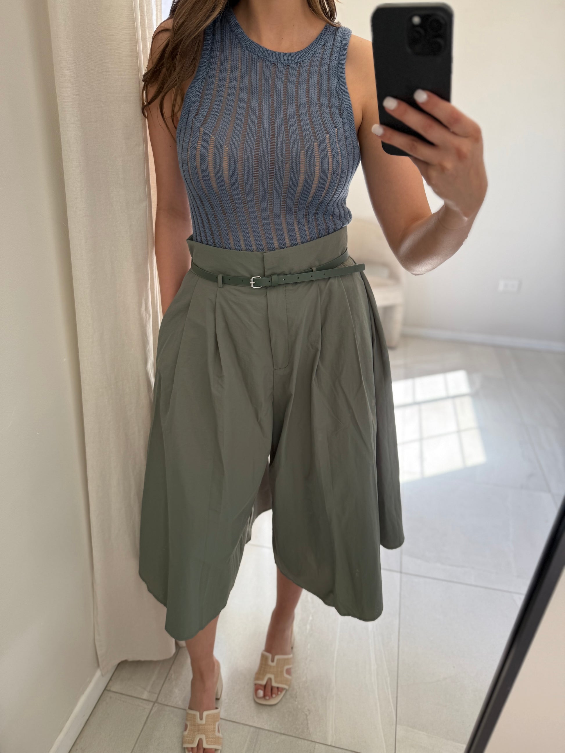 Woven Olive Gray Bermudas