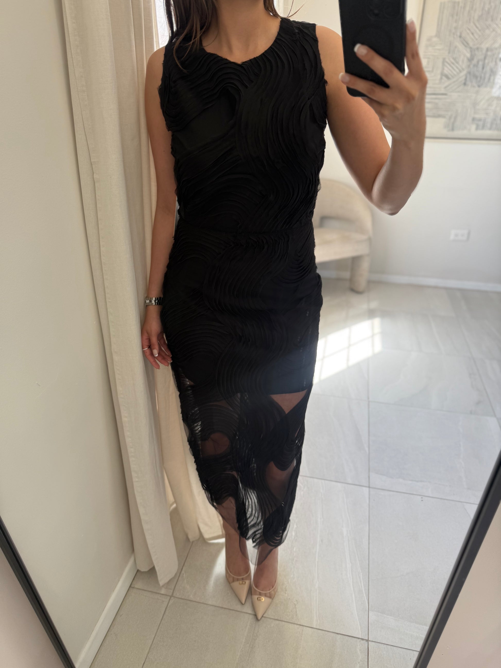 Black Top and Maxi Skirt Wave Set