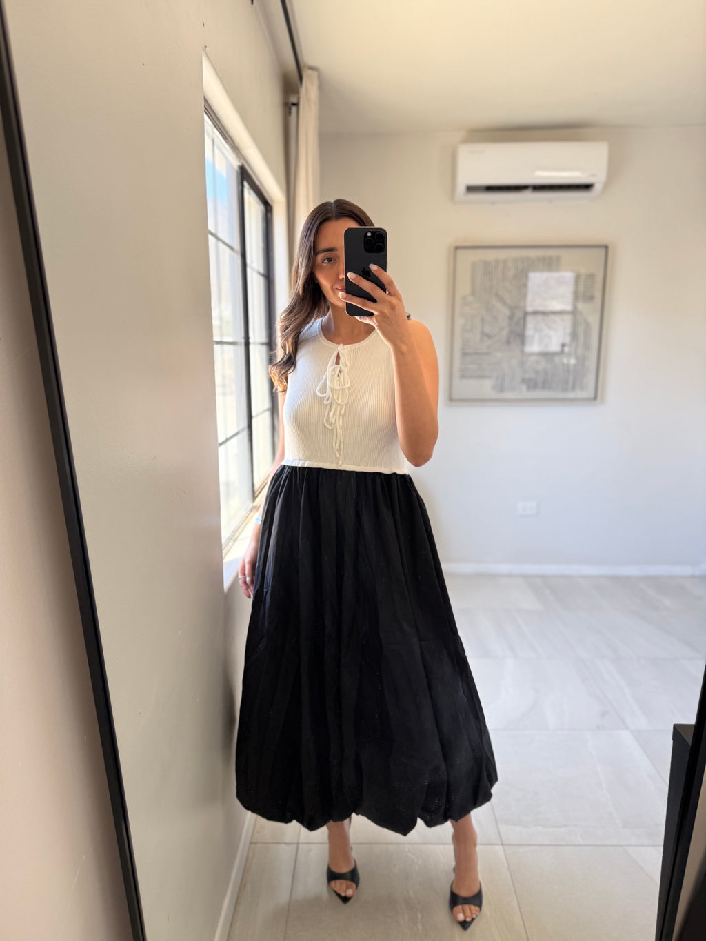 Hem Black White Dress