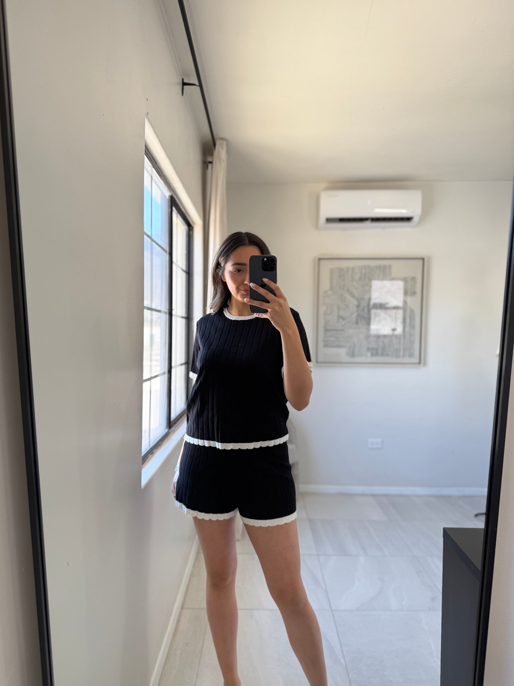 Sweater Short Black/White Set
