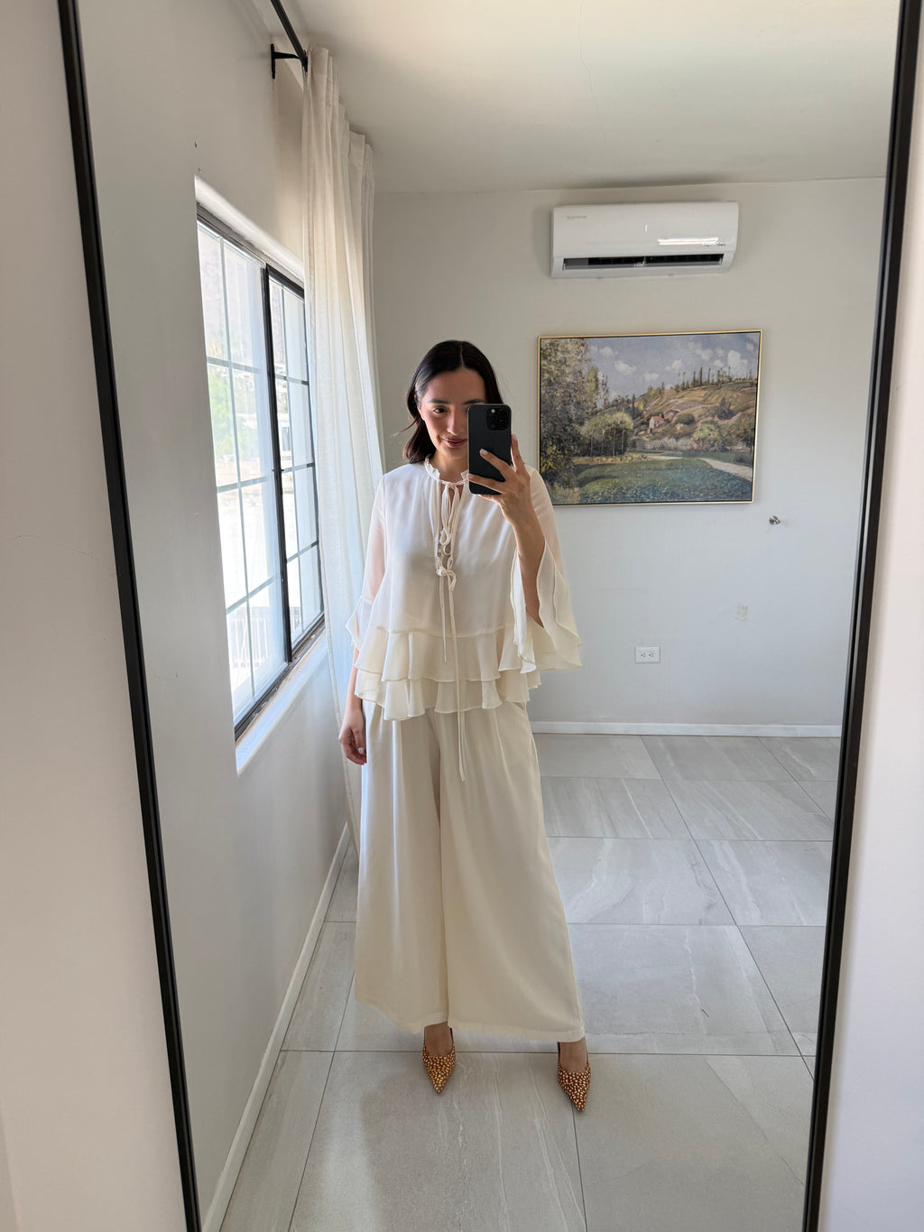 Natural Ruffle Set