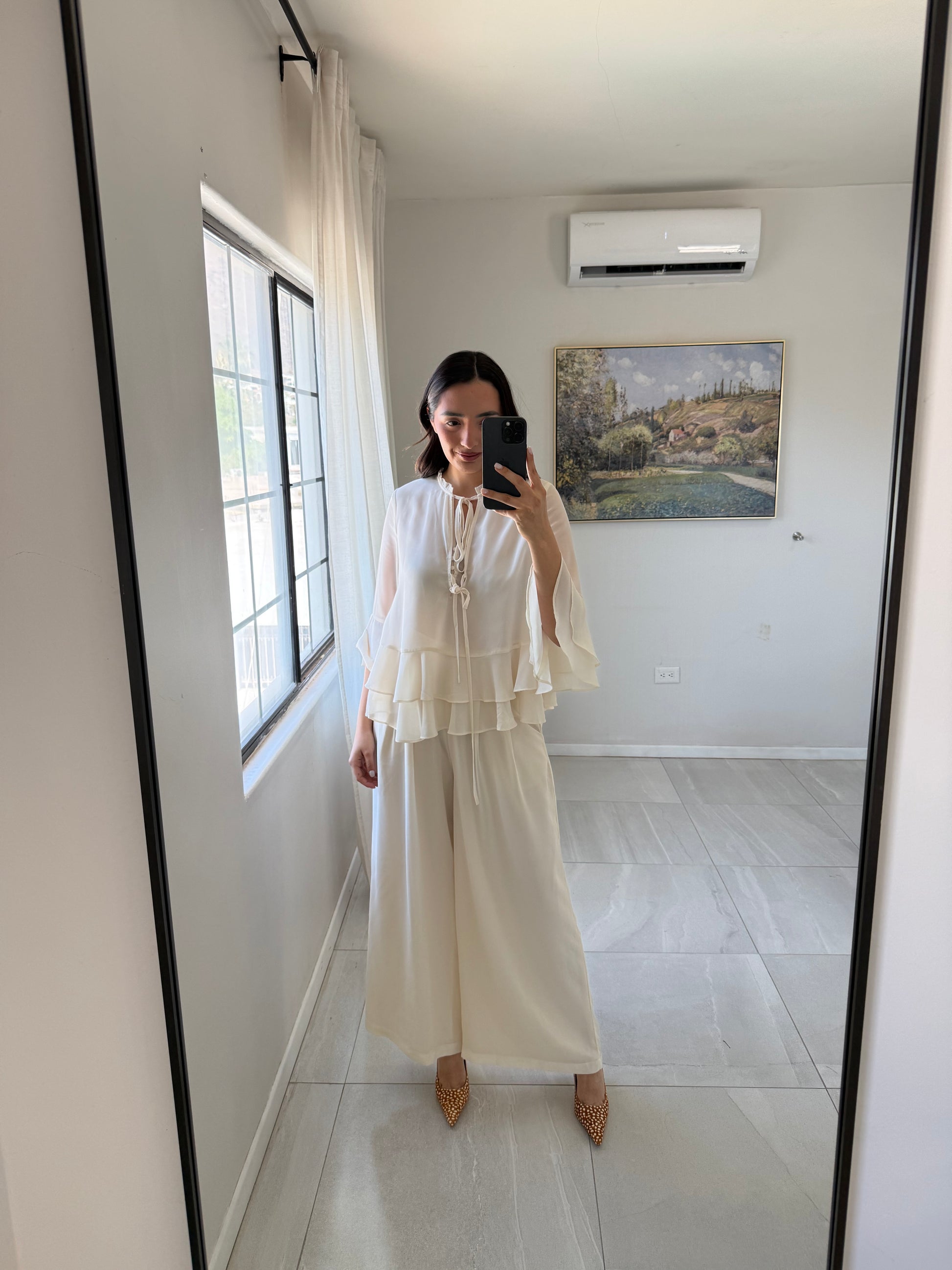Natural Ruffle Set