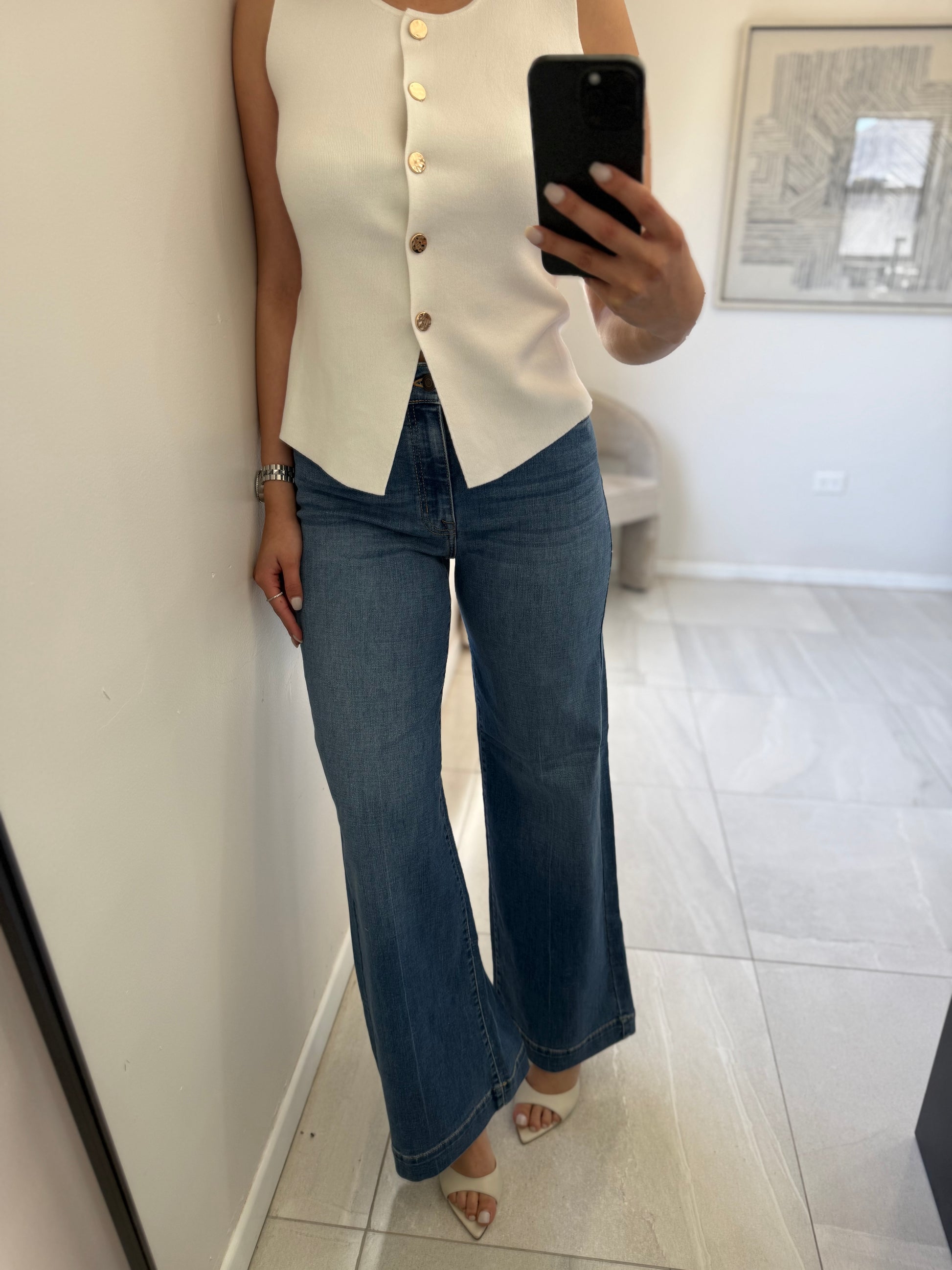 Chloe Super High Rise Jean
