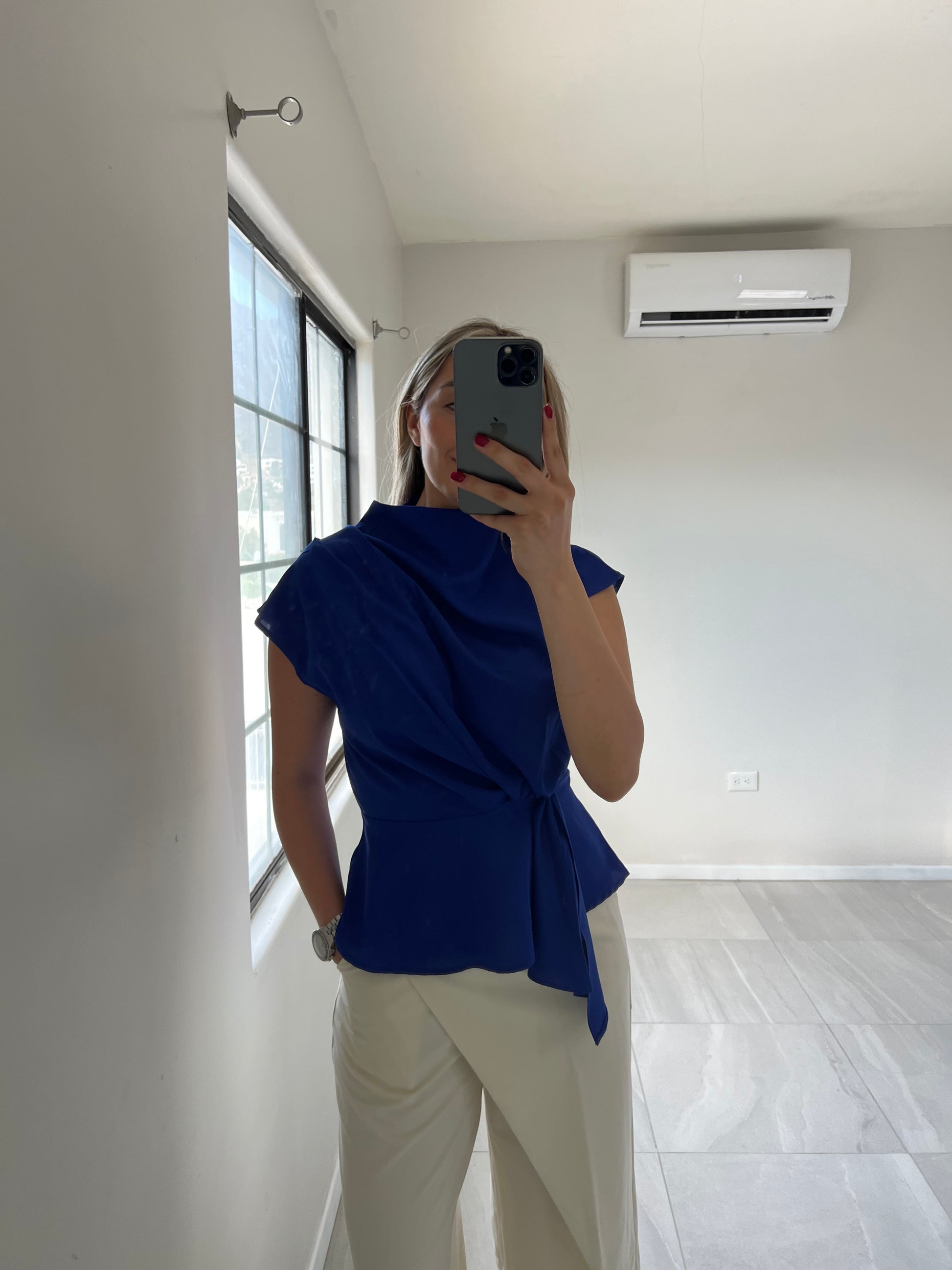 Blusa Electric Blue