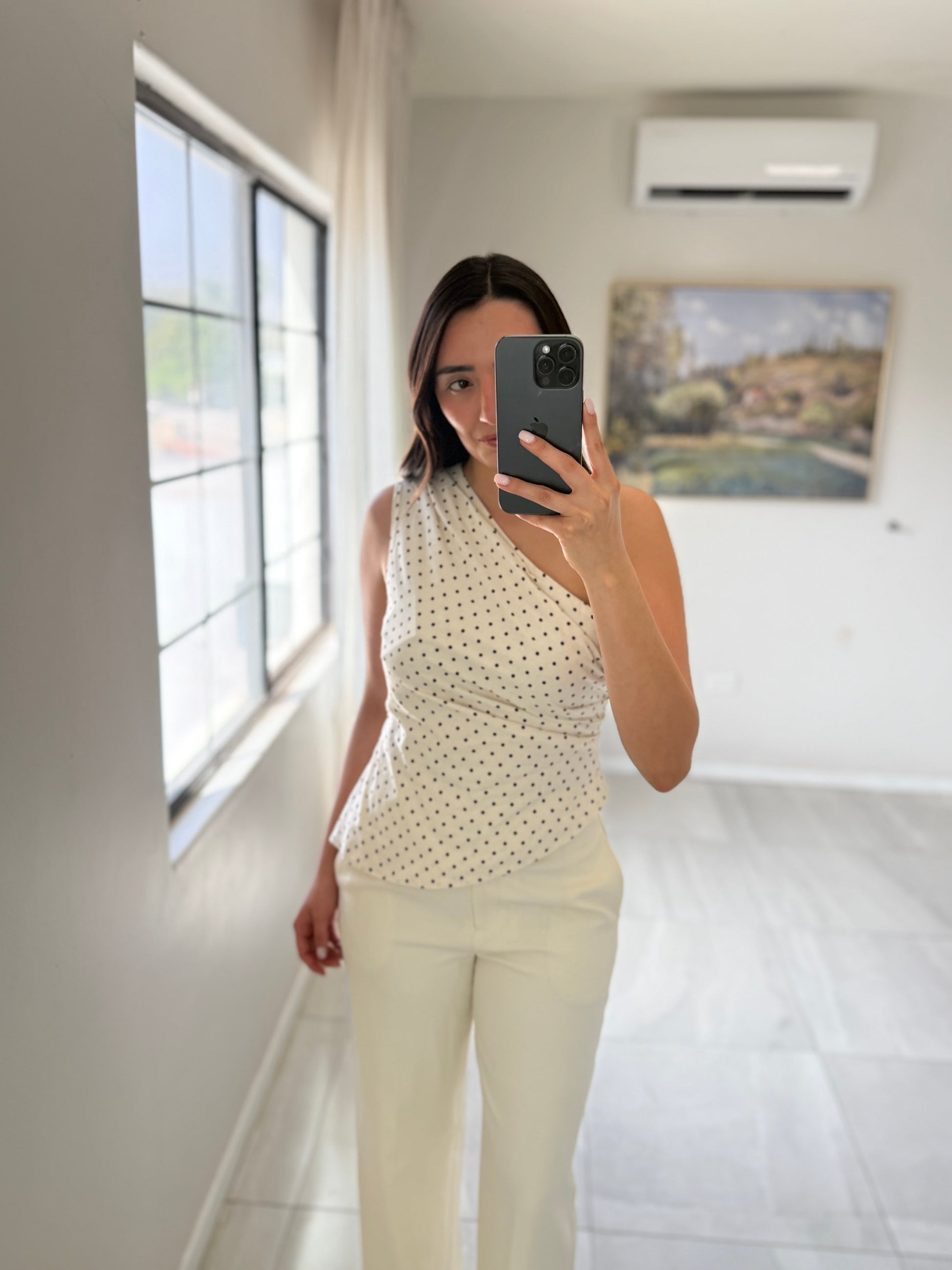 Top One Shoulder Dot