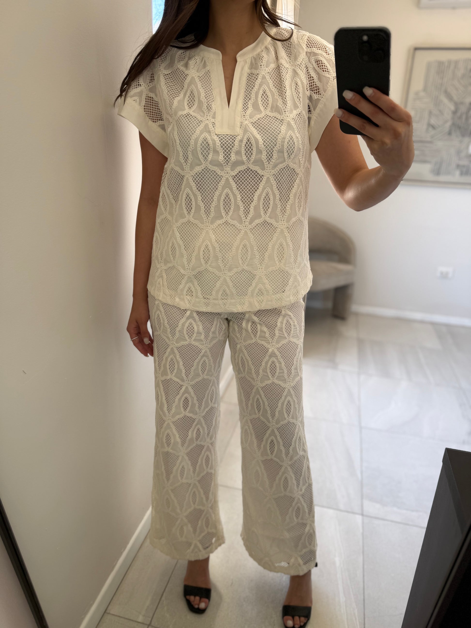 White Lace Flutter Neck Set