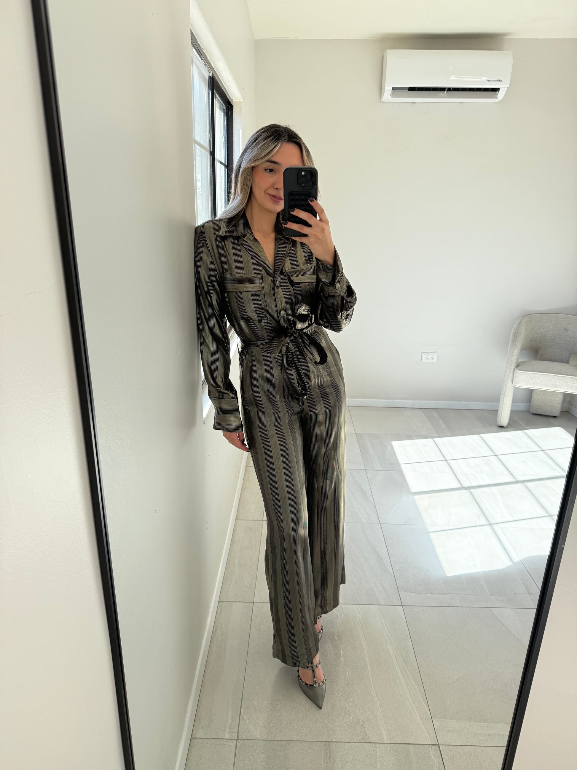 Wide Leg jumpsuit Black Gold