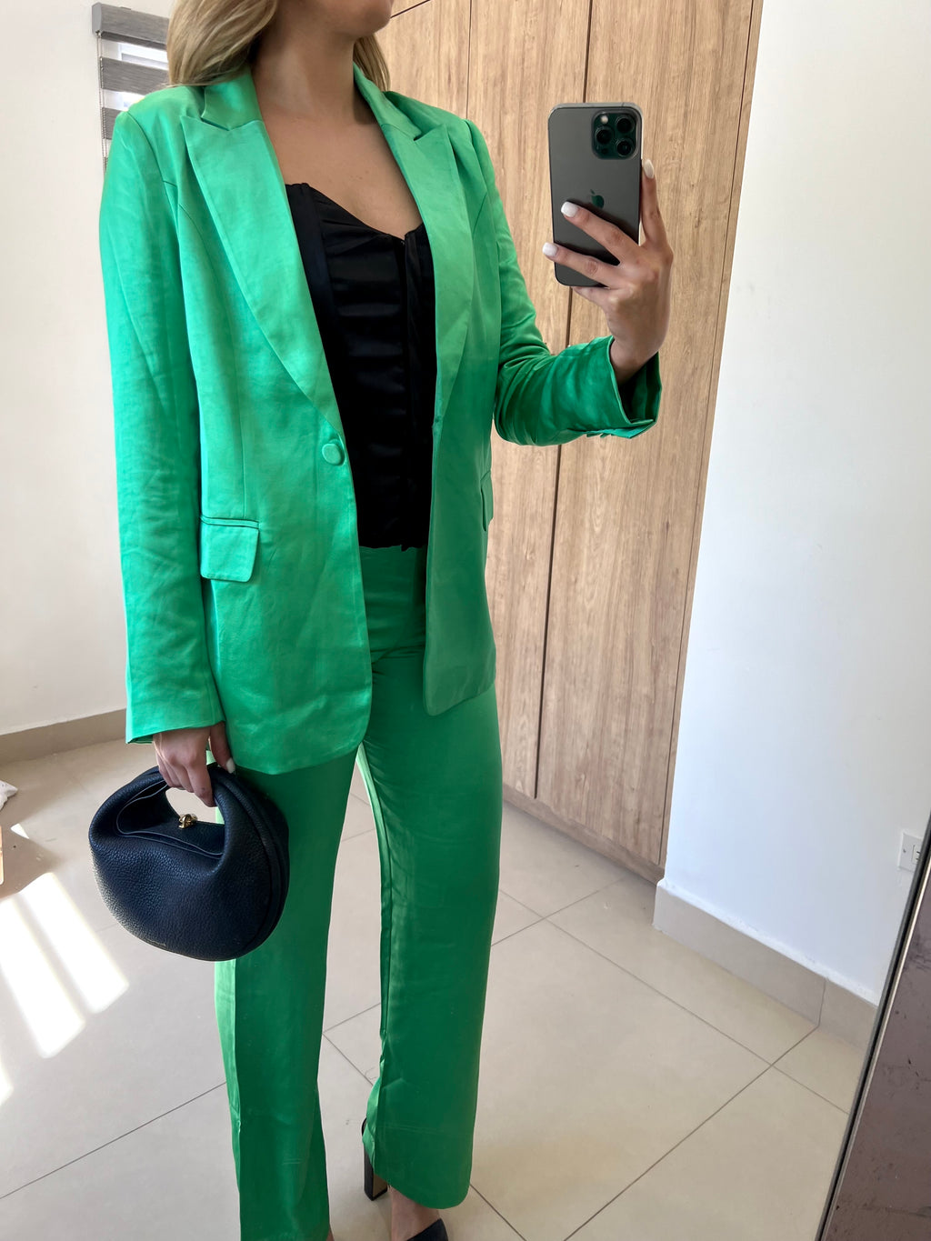 Traje Satin Verde