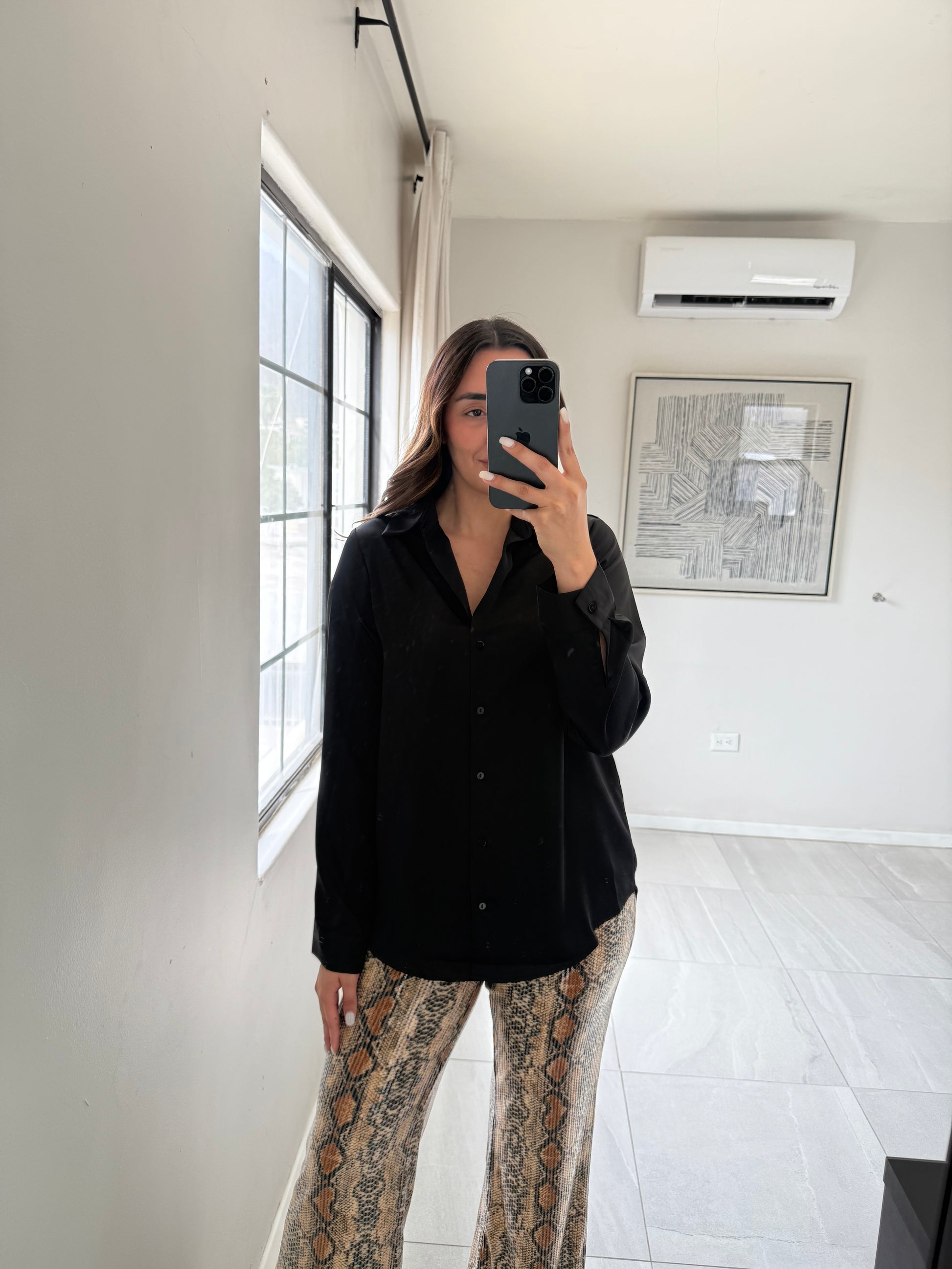 Blusa Satinada Black